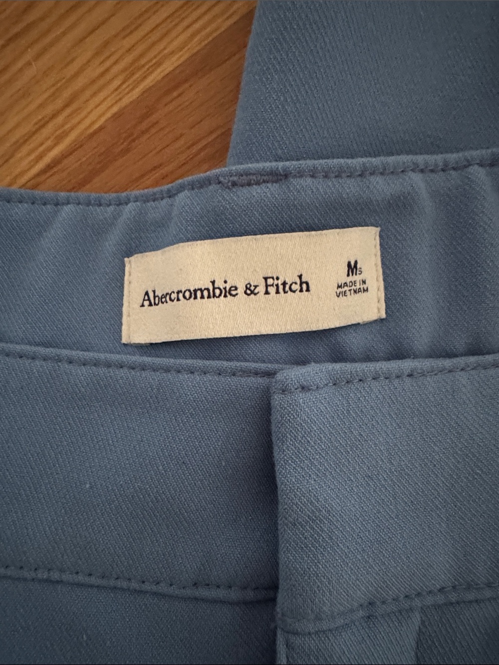 Abercrombie & Fitch Women's Sky Blue Tailored Trousers - Picture 2 of 2